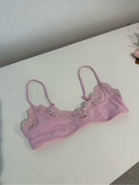 Skims scoop lace bralette in size small